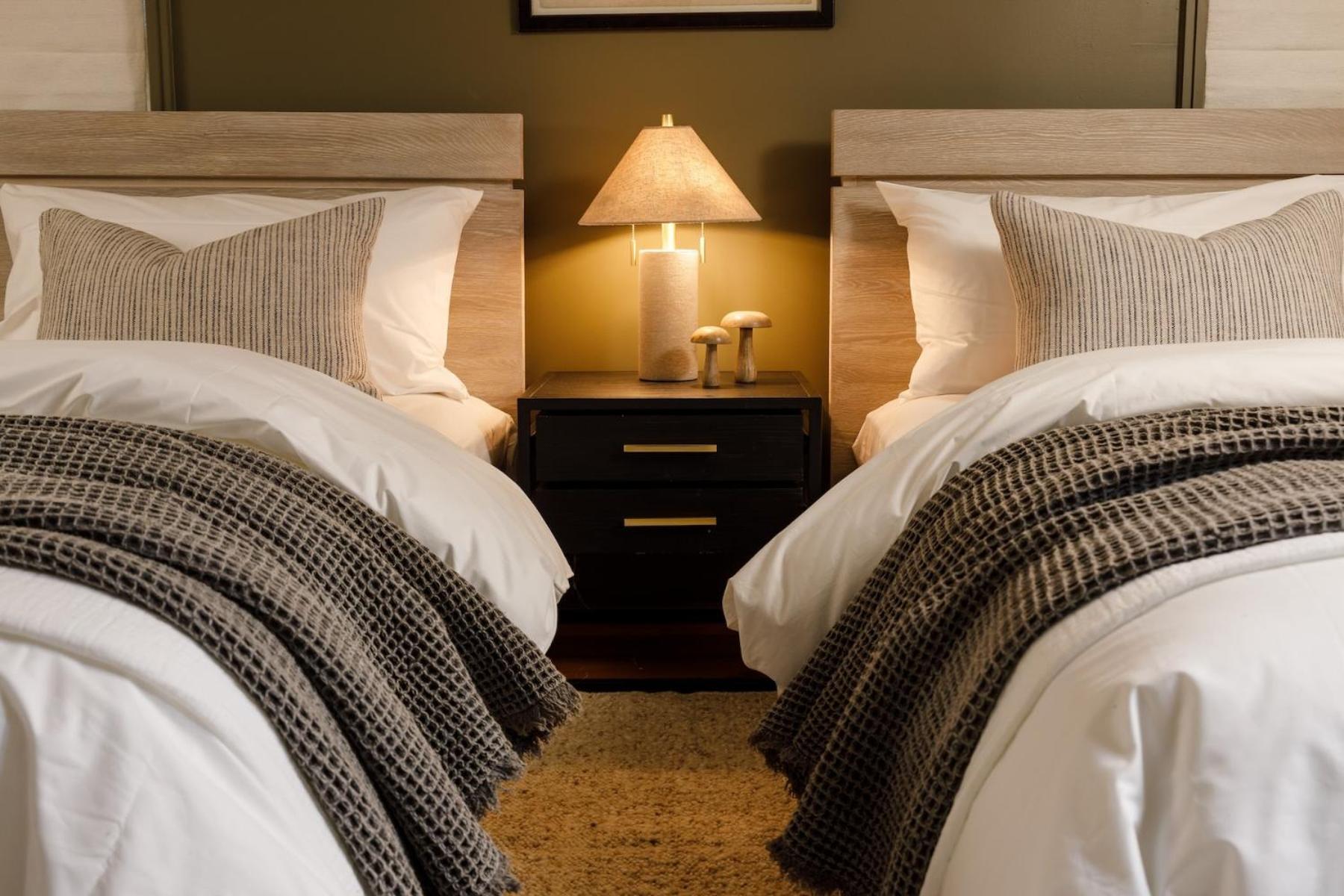Kat Florence Hotels Elora Dış mekan fotoğraf