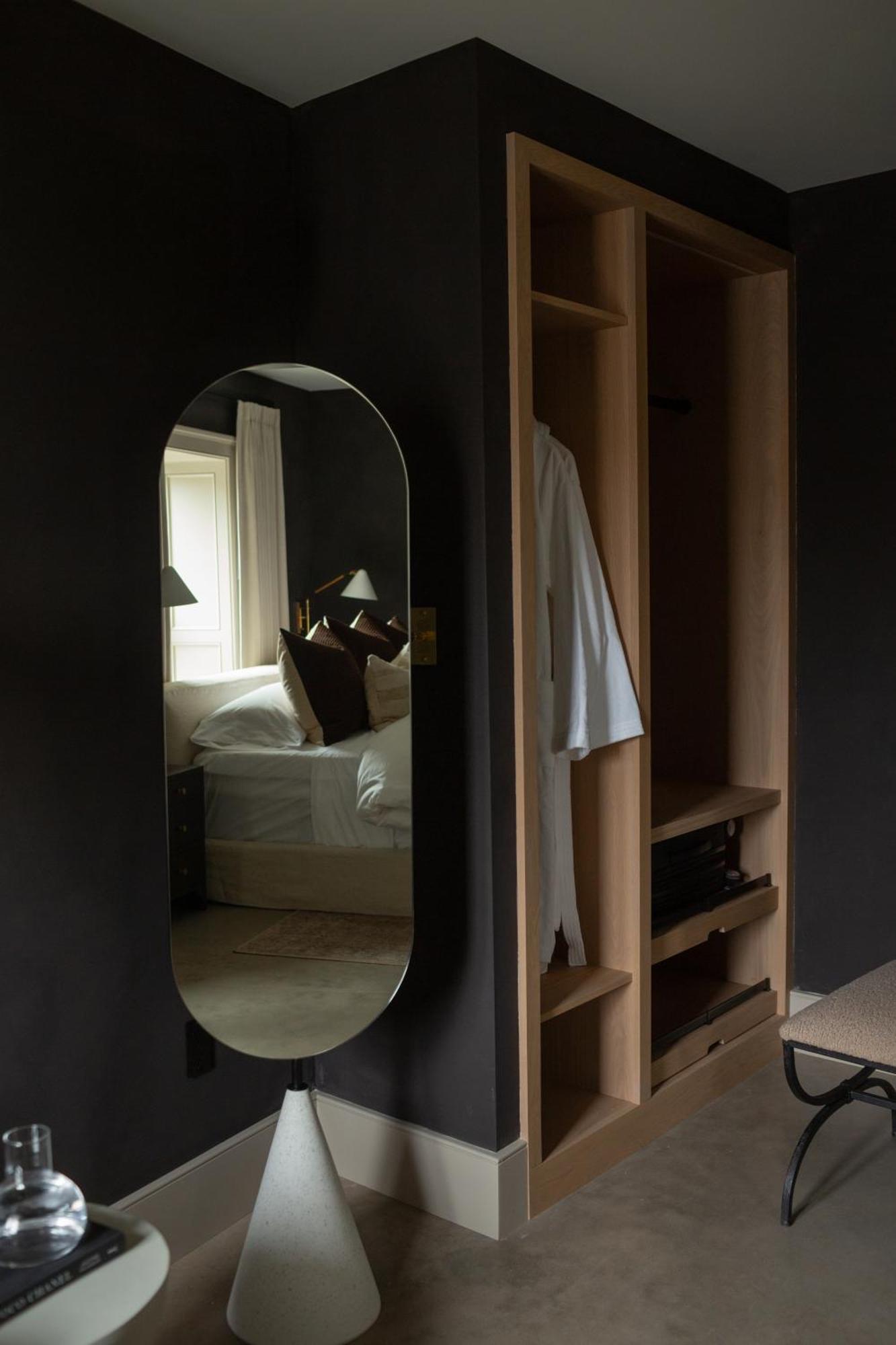 Kat Florence Hotels Elora Dış mekan fotoğraf